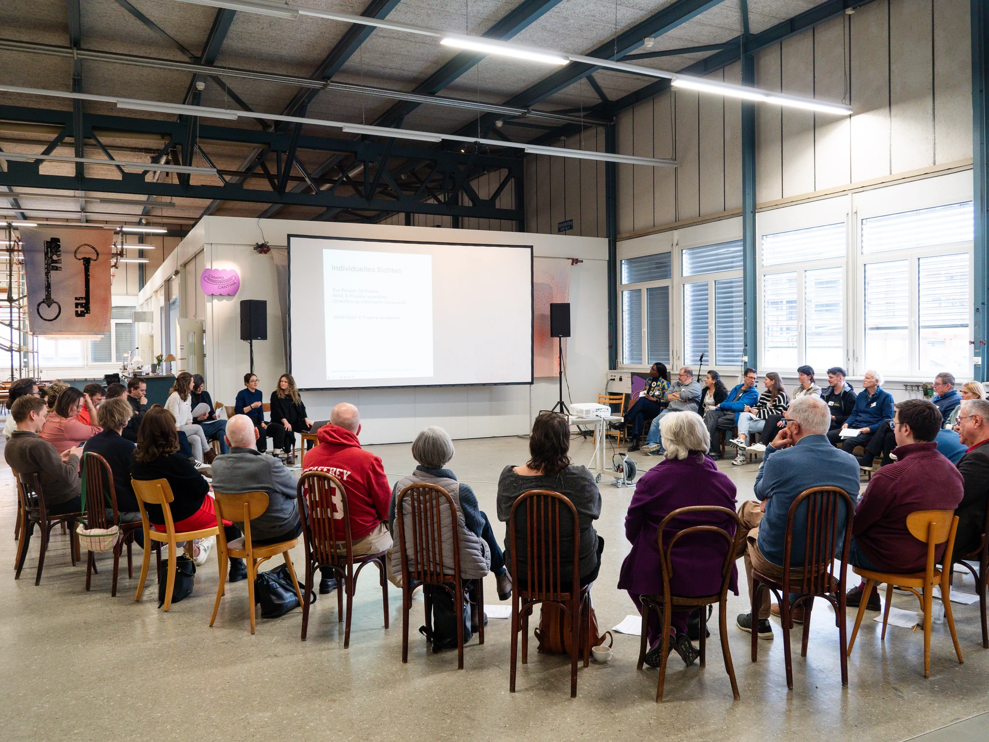 Kultur Komitee, Winterthur · participants gathered for a plenary session